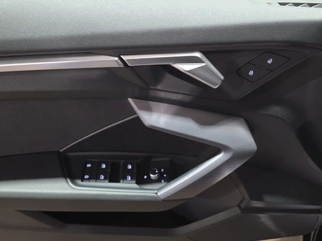 Audi A3 30 TDI Sedan