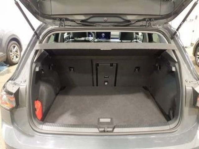 Volkswagen Golf 1.5 eTSI Golf VIII