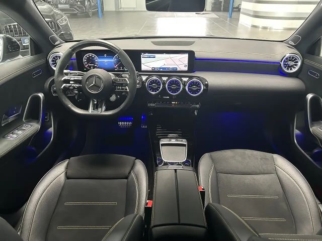 Mercedes-Benz CLA 45 AMG 4MATIC AMG Line