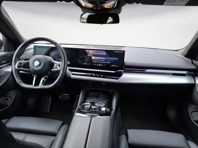 BMW 520 520d M-Sport Touring xDrive