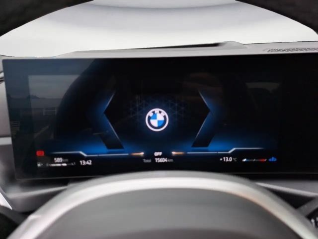 BMW 320 320d M-Sport Sedan xDrive