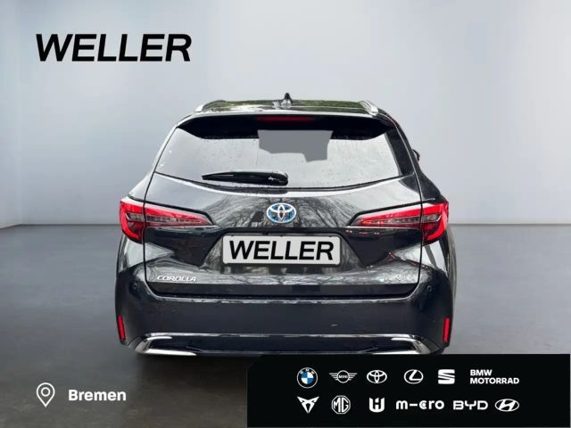 Toyota Corolla Hybride Team D