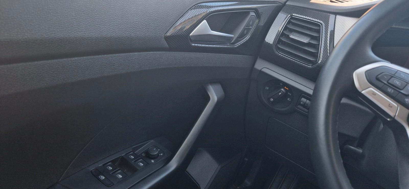 Volkswagen T-Cross StyleIQLEDKamera ACC Ascotgrau