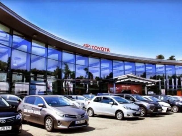 Toyota Yaris Comfort Hybride Team D