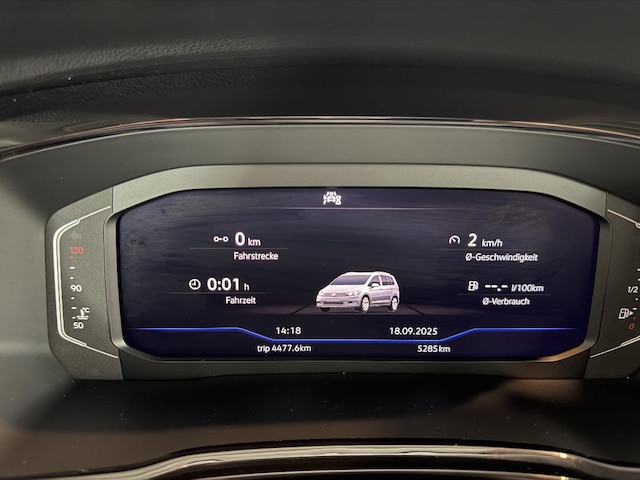 Volkswagen Touran 1.5 TSI DSG Family