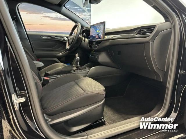 Ford Focus EcoBoost ST Line Wagon