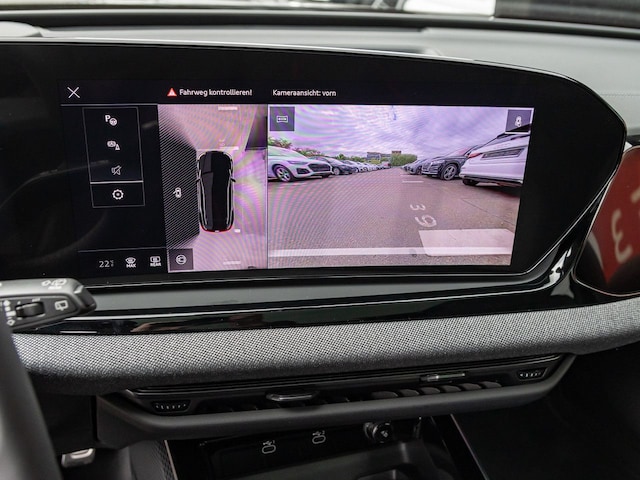 Audi A6 Avant Quattro S-Tronic