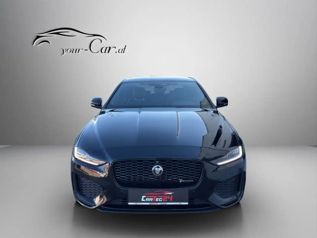 Jaguar XE AWD D200 R-Dynamic S
