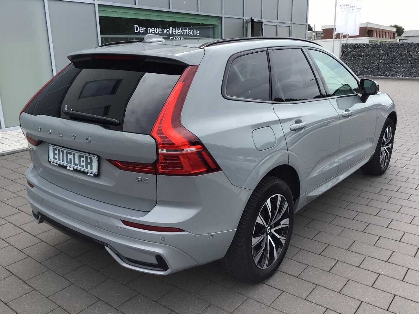 Volvo XC60 Dark Plus