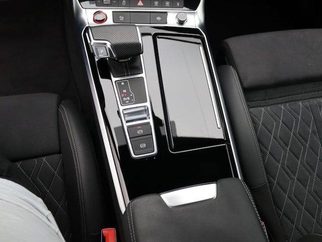 Audi S6 Avant Quattro