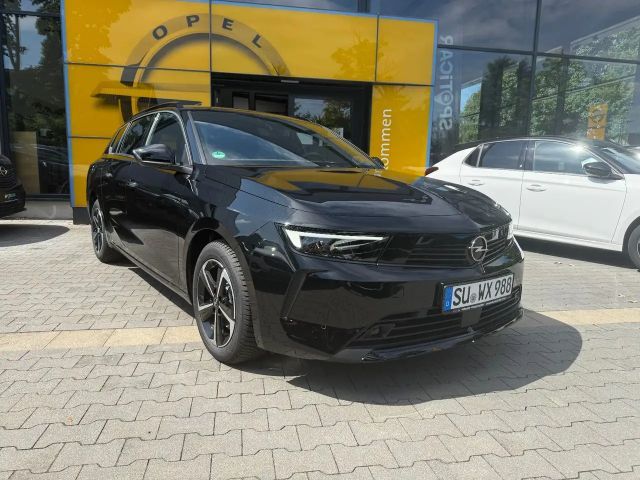 Opel Astra Edition Sports Tourer