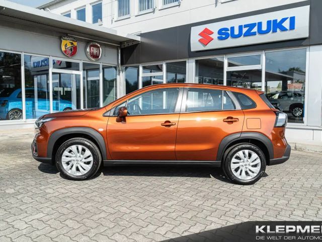 Suzuki SX4 S-Cross Hybrid
