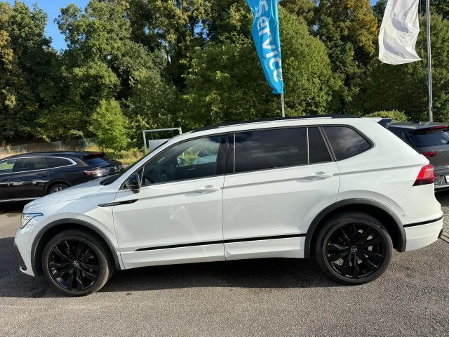 Volkswagen Tiguan 2.0 TSI Allspace R-Line