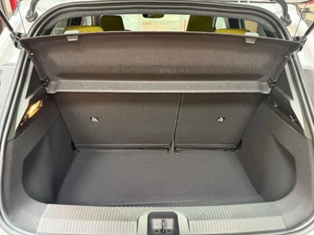 Renault 5 E-Tech Iconic