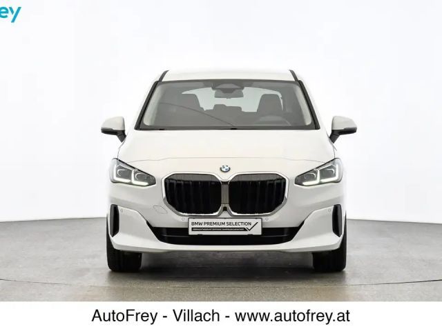 BMW 218 218d Active Tourer Sedan