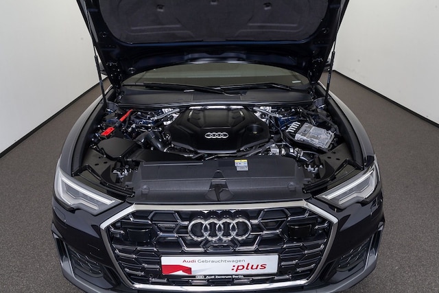 Audi A6 55 TFSI Quattro S-Line S-Tronic Sedan