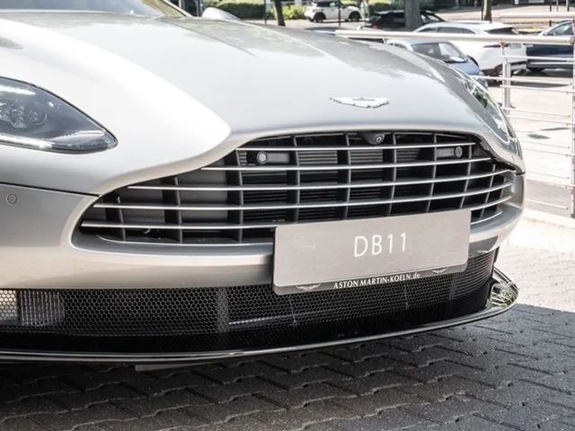 Aston Martin DB11 V8