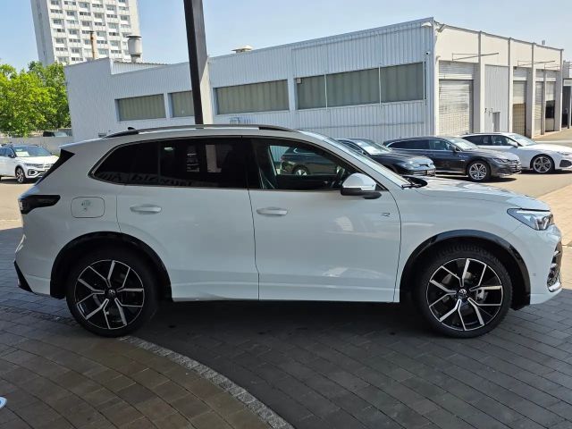 Volkswagen Tiguan 1.5 eTSI DSG R-Line