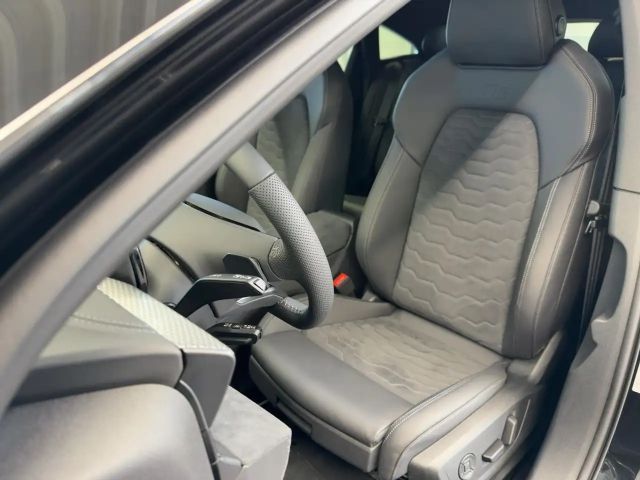 Audi A6 e-tron Head-Up Matrix B&O AHK