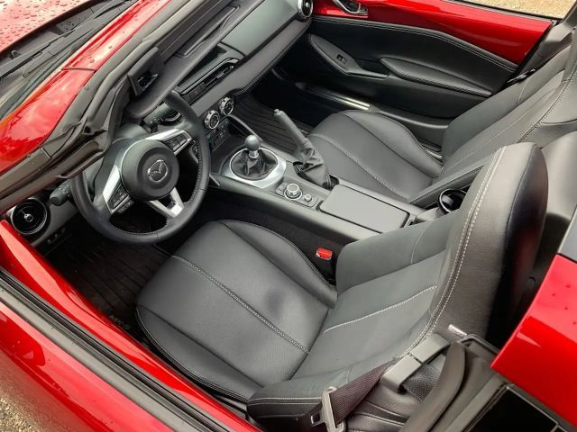 Mazda MX-5 Exclusive-line SkyActiv