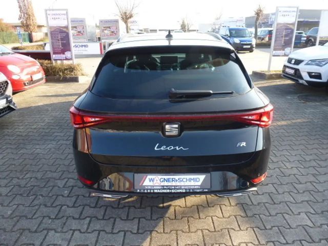 Seat Leon 2.0 TDI DSG FR-lijn Sportstourer