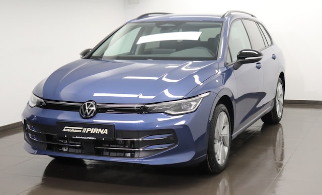 Volkswagen Golf 1.5 eTSI DSG Variant