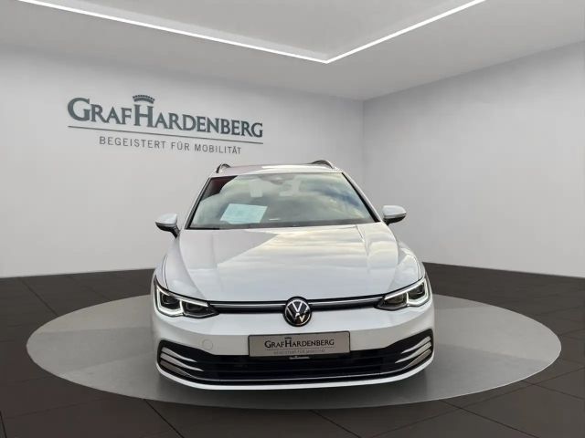 Volkswagen Golf 1.5 eTSI DSG Style Variant