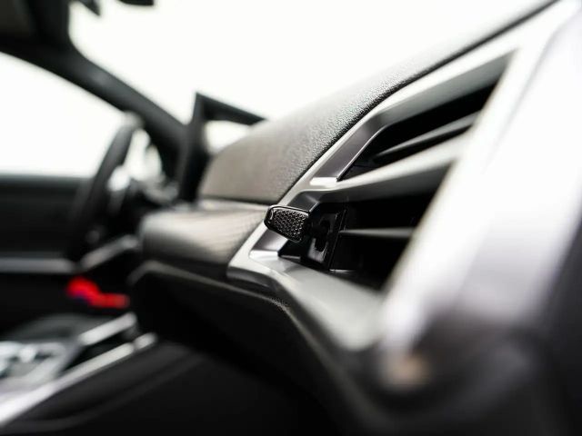 BMW 320 320d M-Sport Touring xDrive