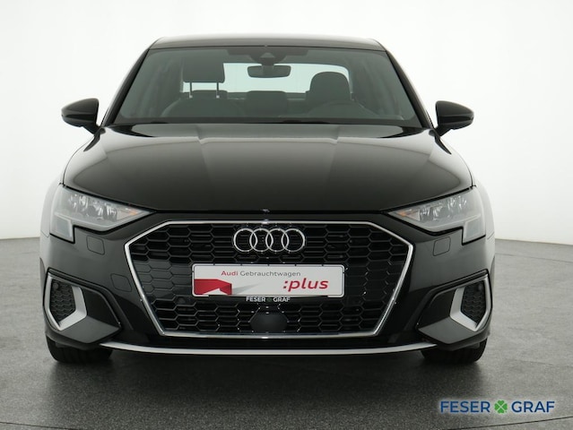 Audi A3 30 TFSI Sedan