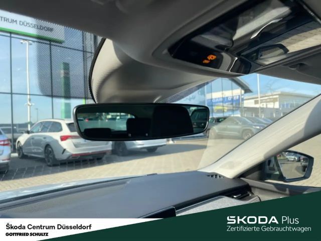 Skoda Octavia Combi Selection