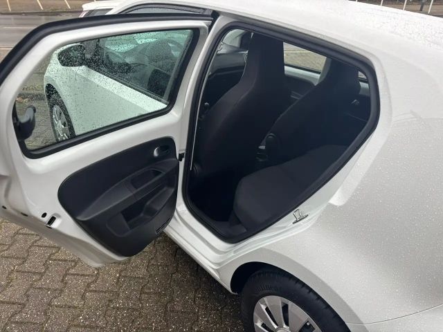 Volkswagen up! Move Move up!