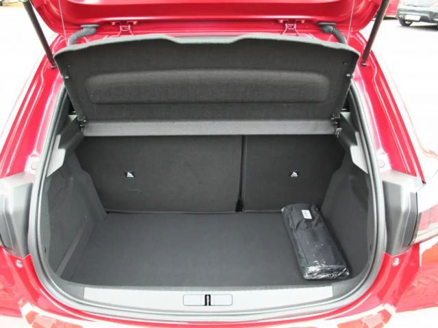 Peugeot E-208 Active Pack