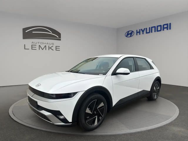Hyundai IONIQ 5 IONIQ 5 63 kWh + WÄRMEPUMPE - WENIG KM