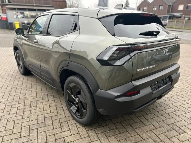 Toyota Urban Cruiser Teamplayer 61kwh SHZ RFK PDC Apple Car play Key Le