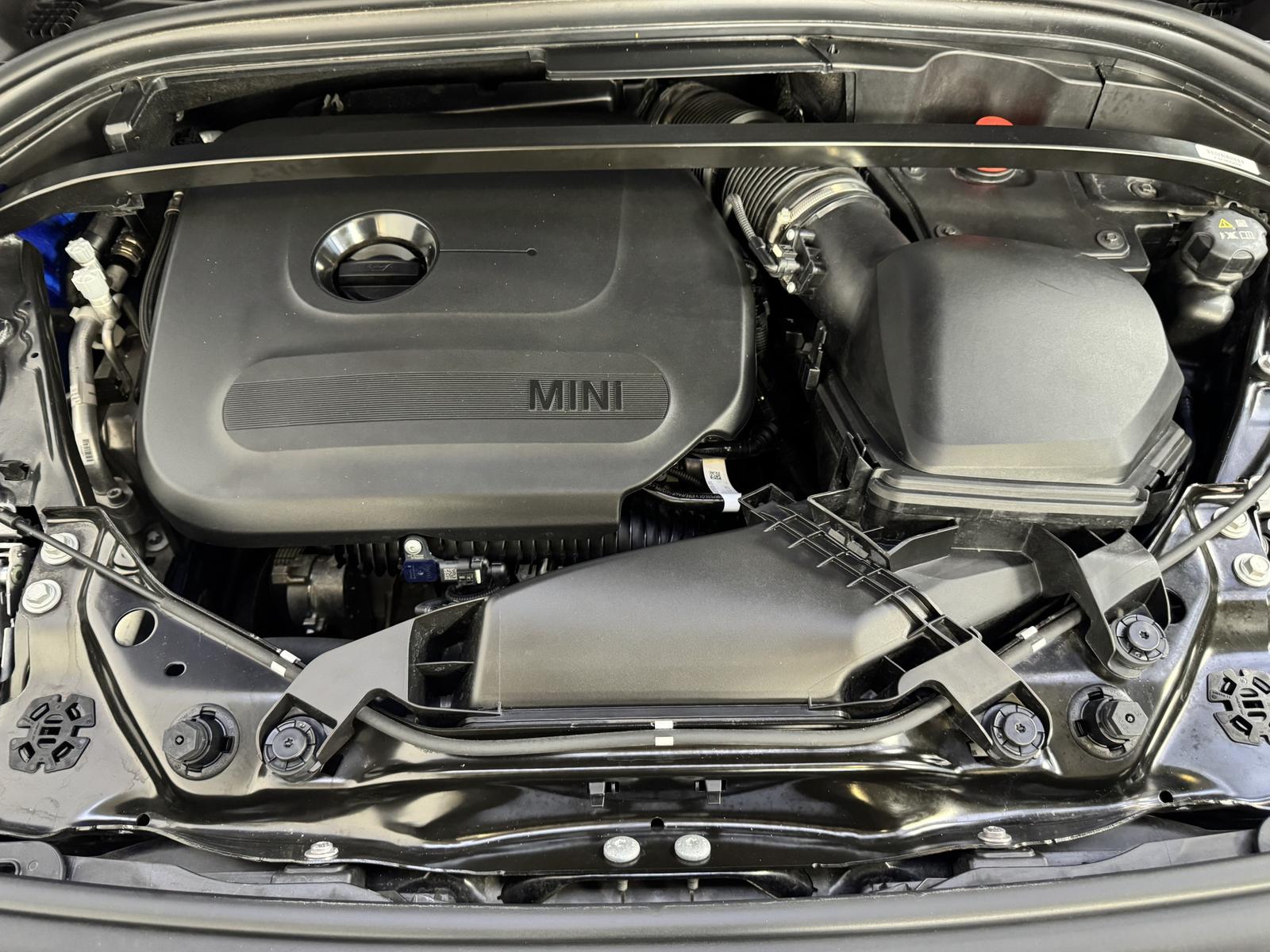 MINI Cooper C Countryman John Cooper Works