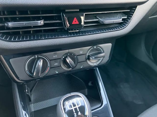 Skoda Fabia Essence TSI