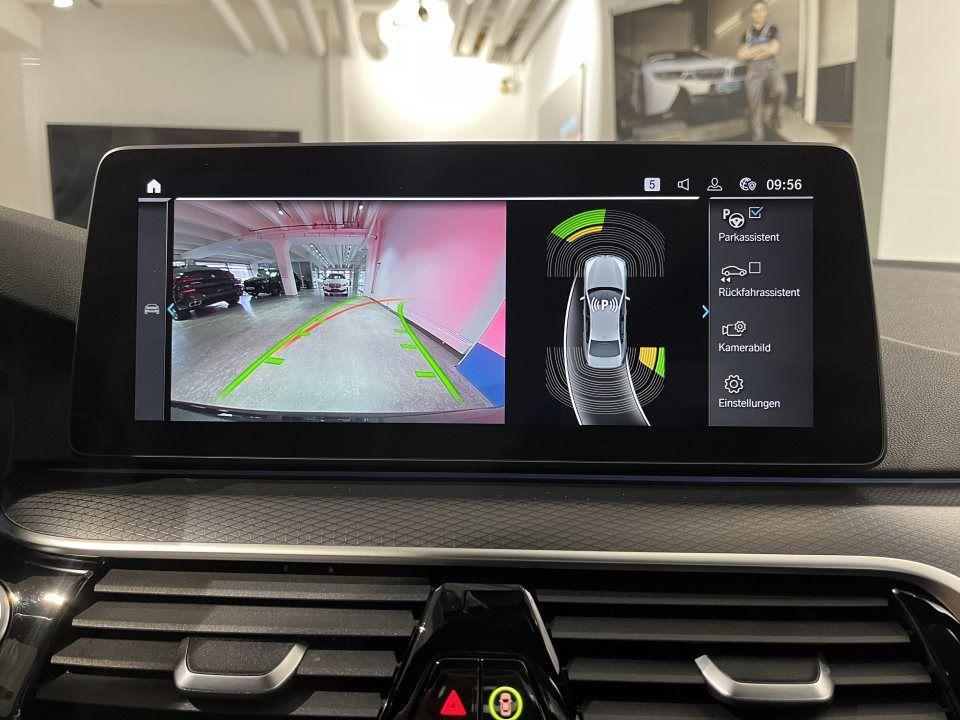 BMW 545 545e Sedan xDrive