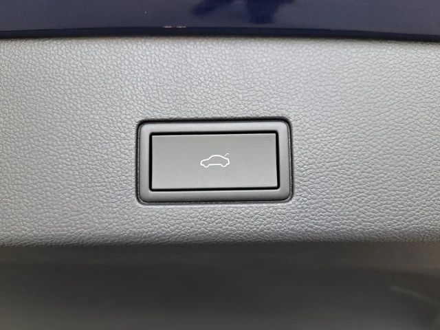 Volkswagen Golf DSG Style Variant