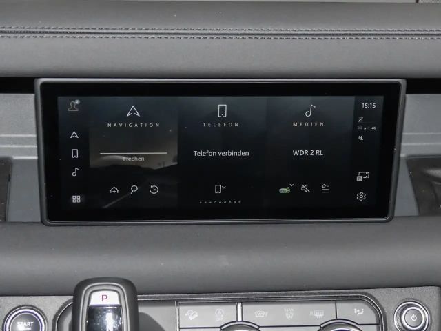 Land Rover Defender 90 D250 Dynamic SE