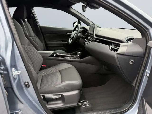 Toyota C-HR Hybride Team D