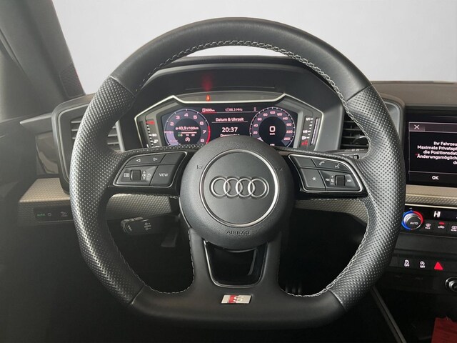 Audi Q3 35 TDI S-Tronic
