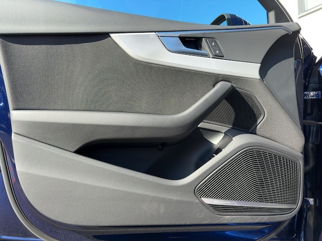 Audi A4 40 TFSI Avant S-Line S-Tronic