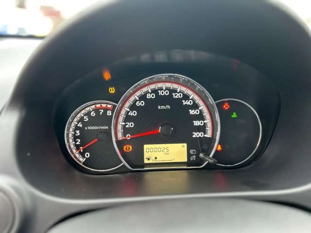 Mitsubishi Space Star Star