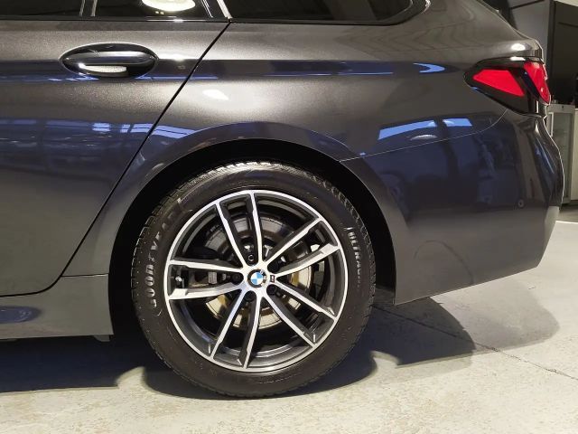 BMW 530 530d M-Sport Touring