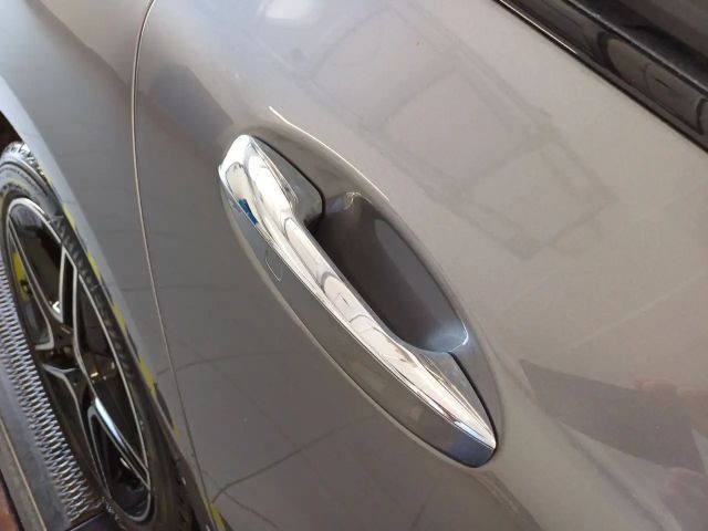 Mercedes-Benz CLA 200 AMG Line Shooting Brake