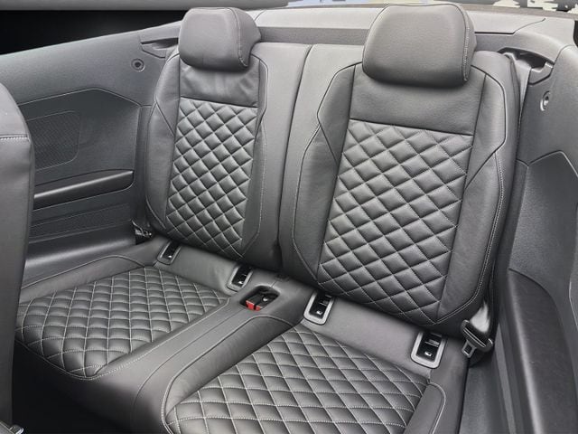 Volkswagen T-Roc 1.5 TSI Cabriolet DSG R-Line