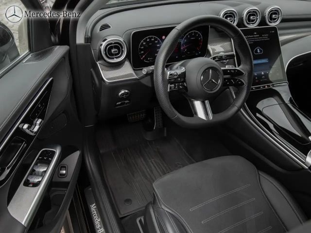 Mercedes-Benz GLC 200 AMG Line Coupé