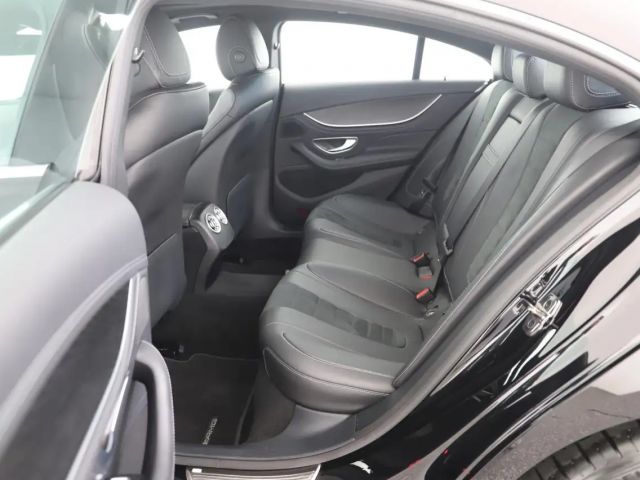 Mercedes-Benz CLS 350 AMG Line Coupé