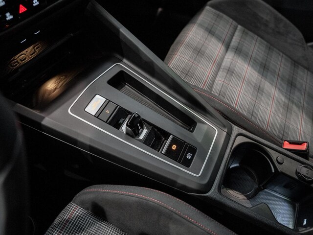 Volkswagen Golf 2.0 TSI Golf VIII