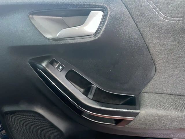 Ford Puma EcoBoost Titanium